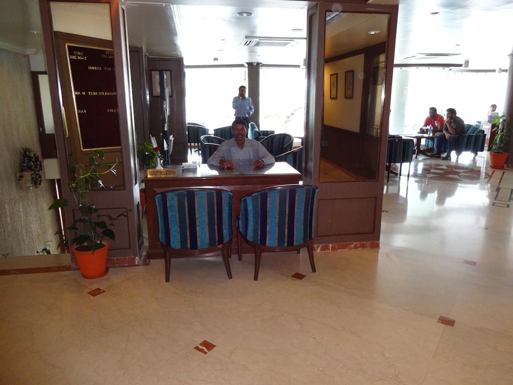 Hotel Amer Palace Bhopal Exterior foto
